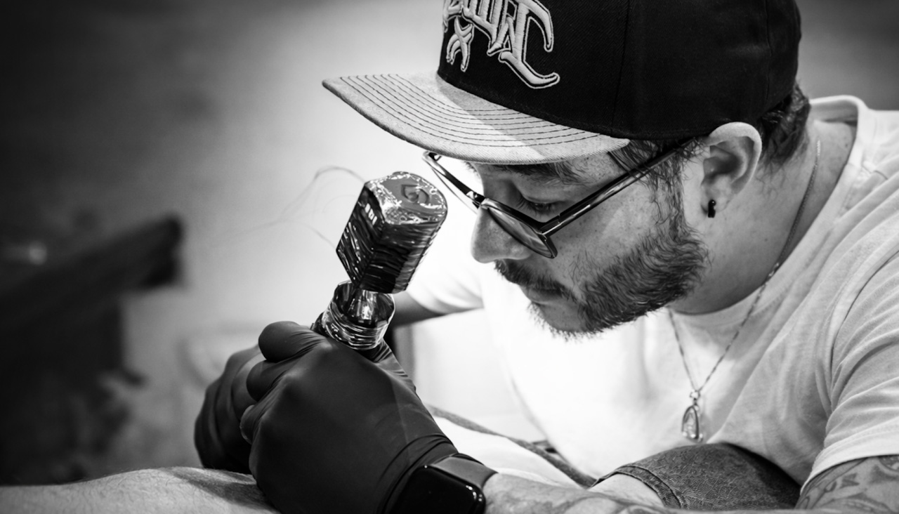 Kuro tatoueur Corse à Bastia